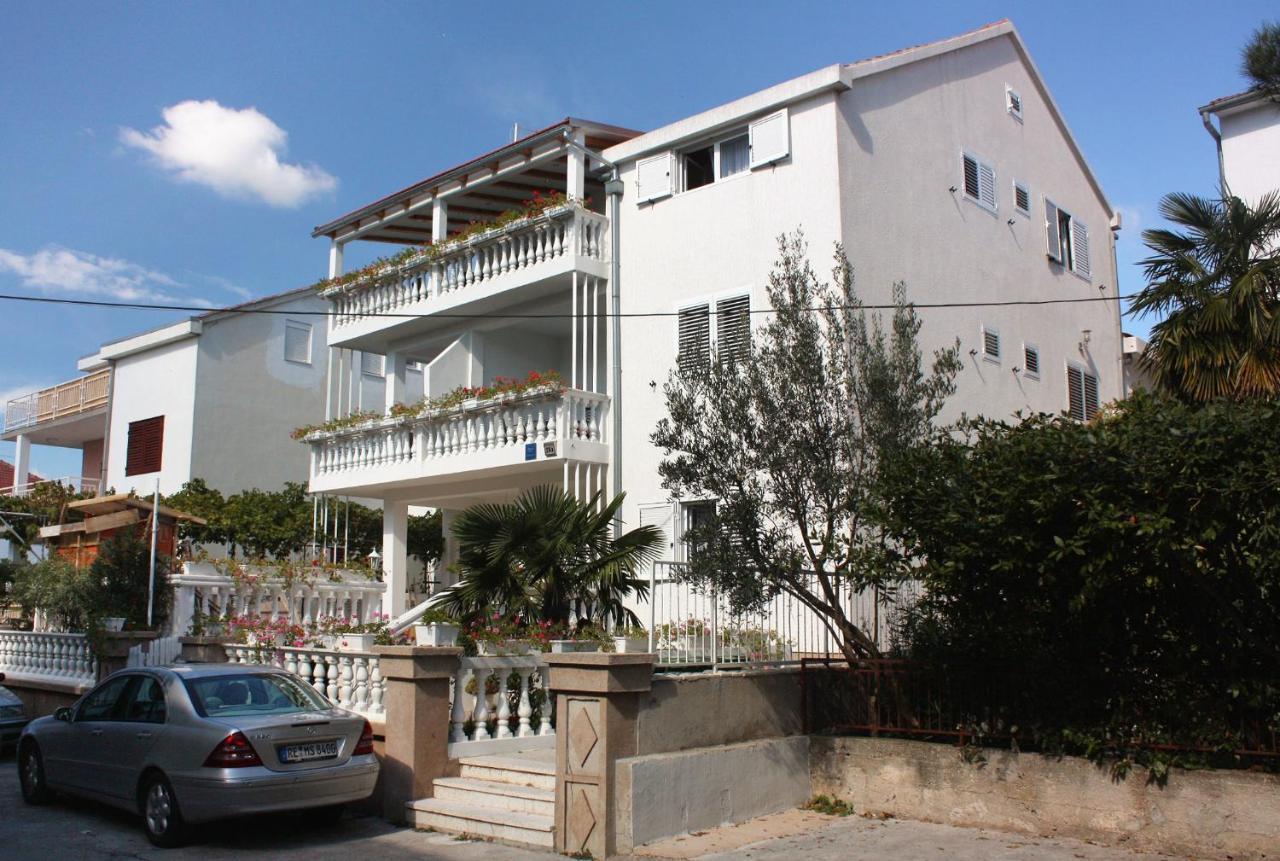 Apartments With A Parking Space Vodice - 2995 Екстериор снимка