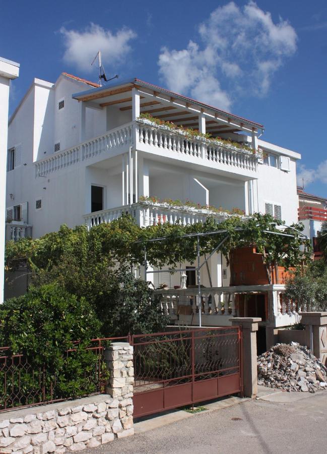 Apartments With A Parking Space Vodice - 2995 Екстериор снимка