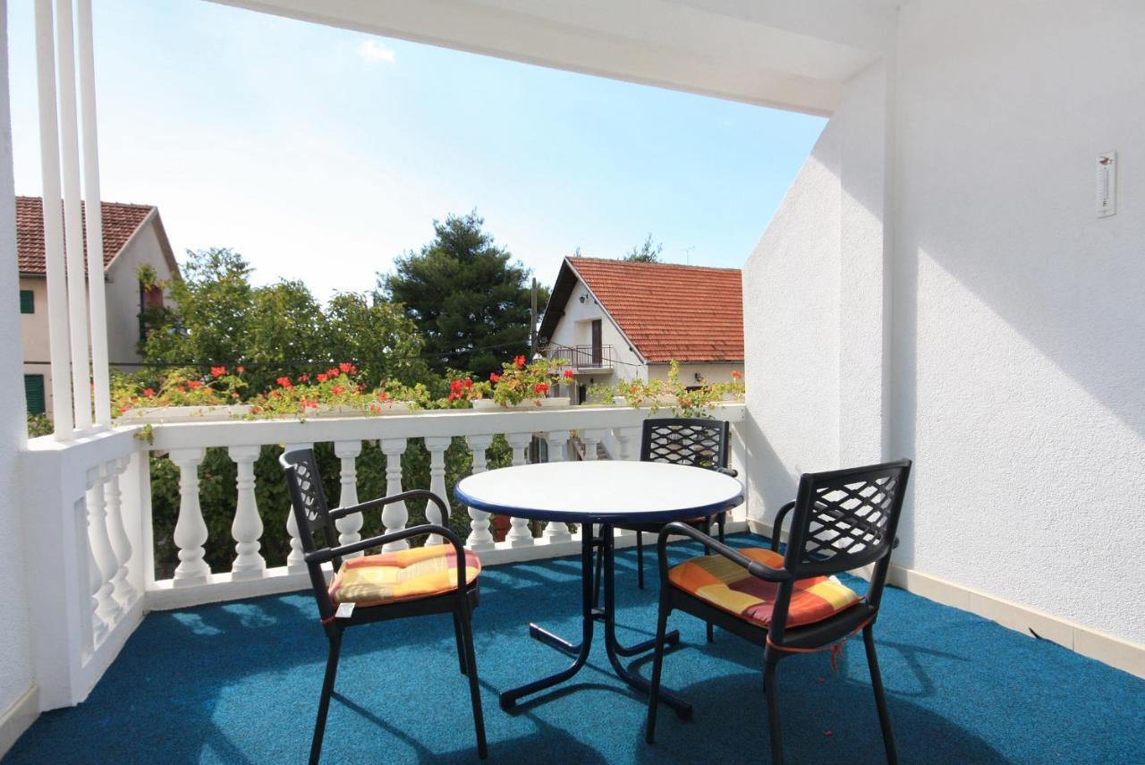 Apartments With A Parking Space Vodice - 2995 Екстериор снимка