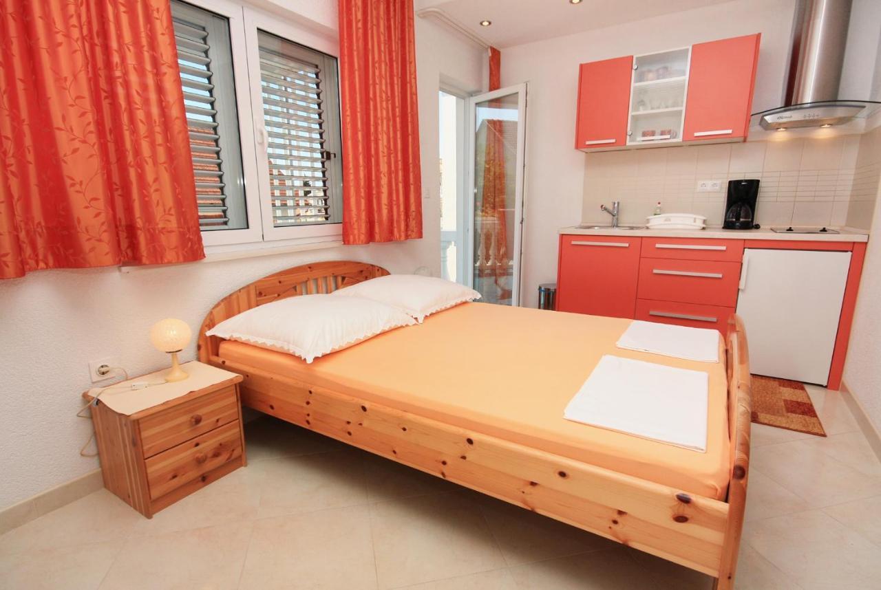 Apartments With A Parking Space Vodice - 2995 Екстериор снимка